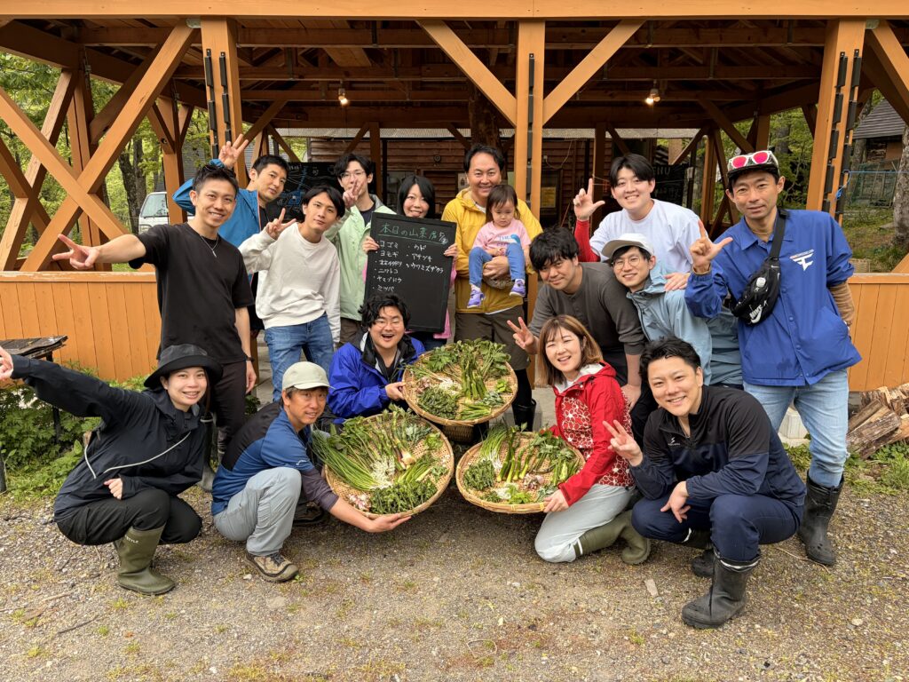 朝採れ山菜狩りツアー開催！